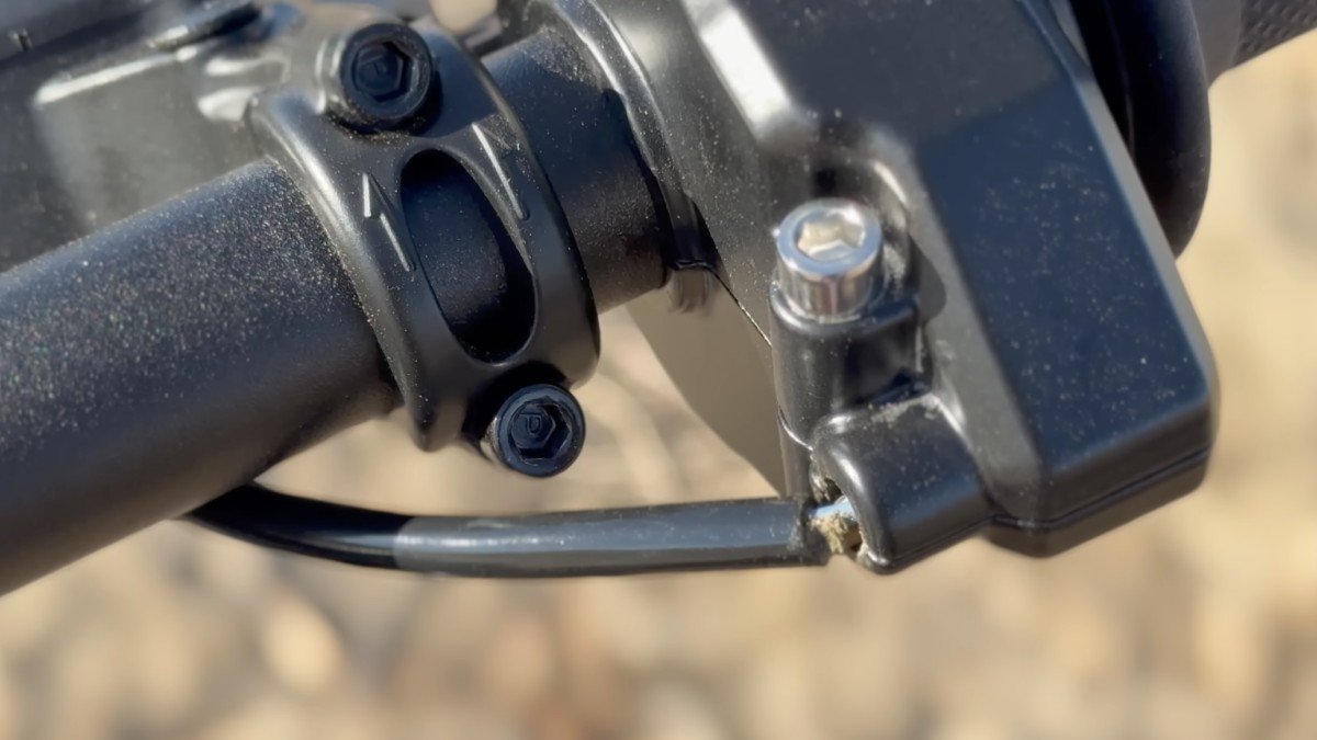 2024 Cyberbike Charger R1 cable issue.png