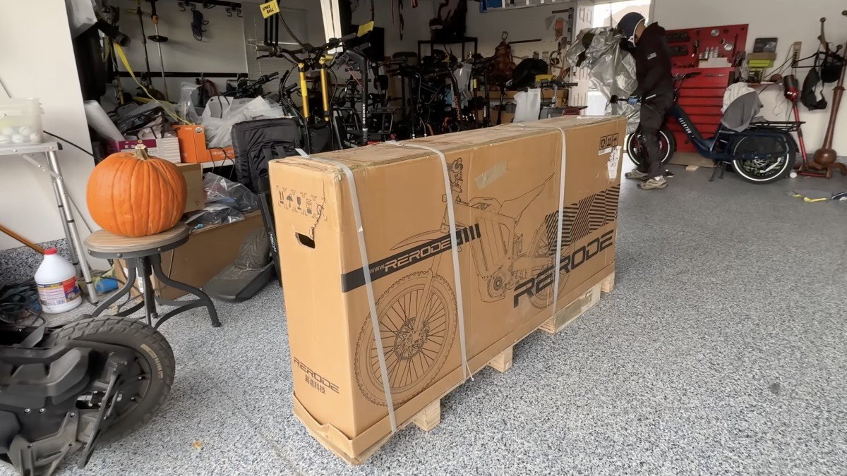 2024 Cyberbike Charger R1 package arrival.png