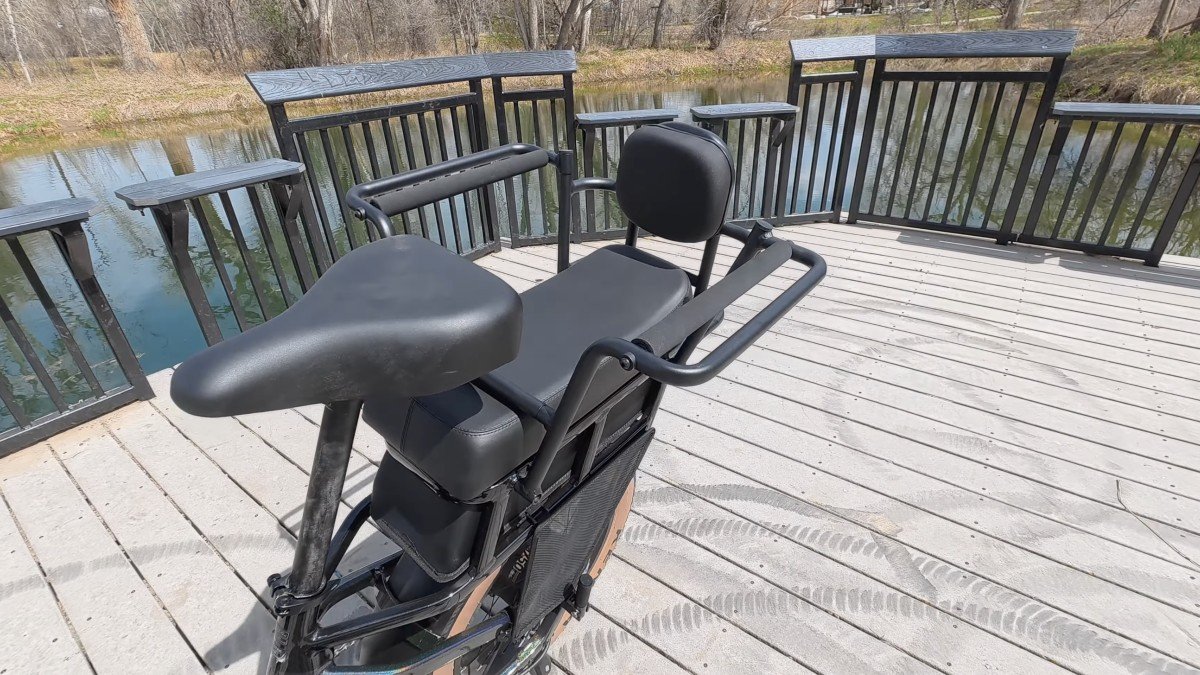 2026 Velotric GoMad passenger.png