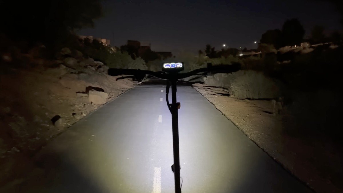 2025 Ausom L1 head light.png