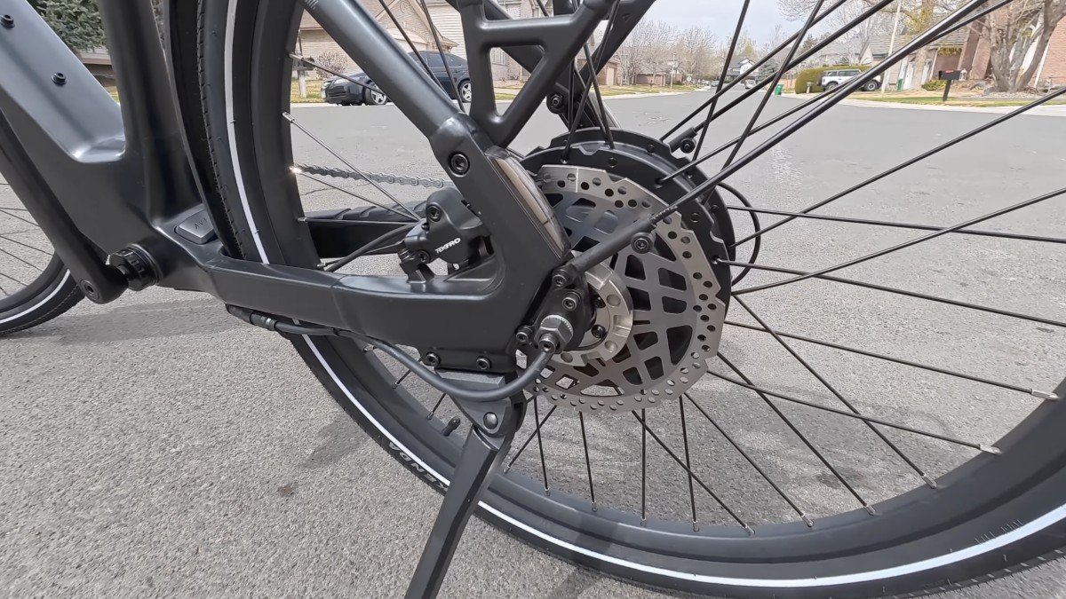 2026 Aventon Level 4 REC brakes.png