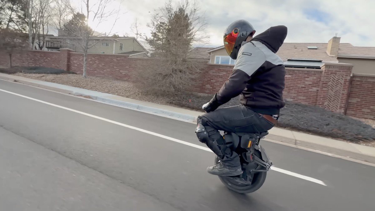 2026 Nosfet Aeon seated.png