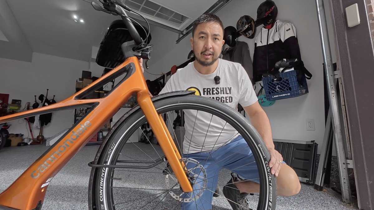 2026 Cannondale Flying V tires.png