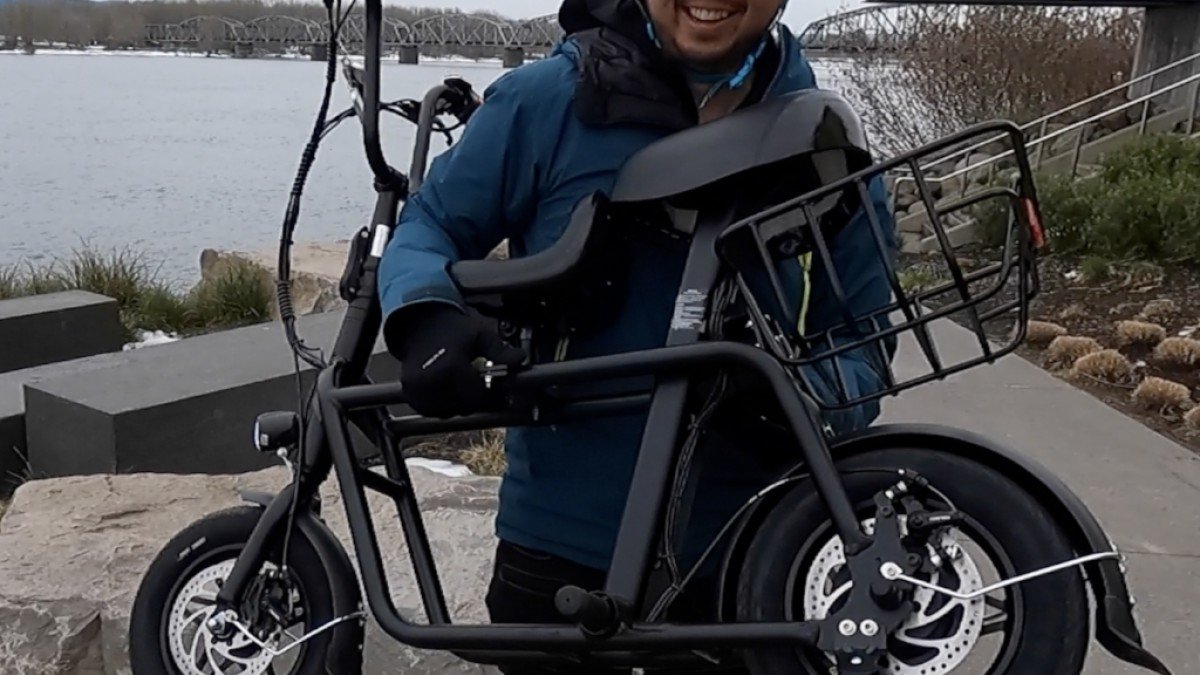  Fiido Q1 Fiido-Q1-electric-scooter-1024x881
