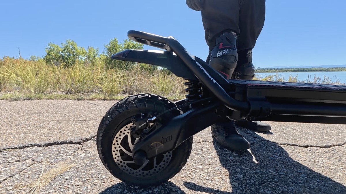 2025 Kaabo Warrior 11 Max rear fender.png