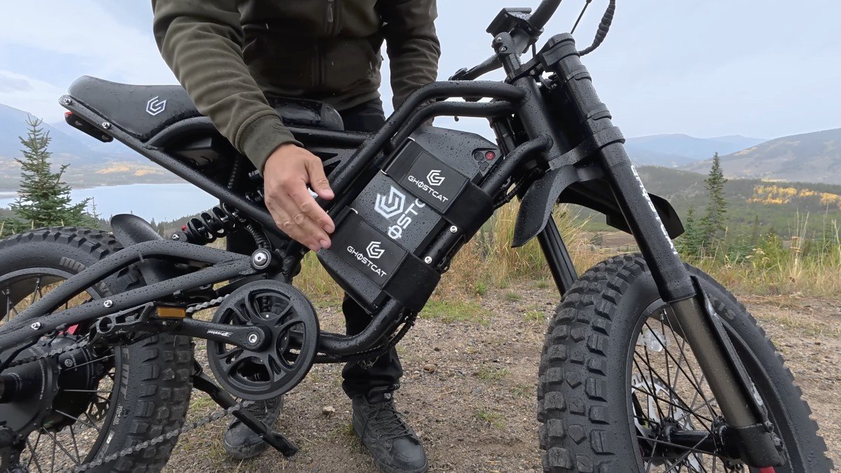 2025 GhostCat Bikes F4X battery.png