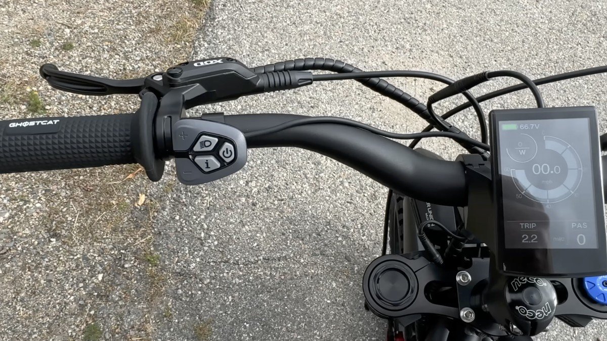 2025 GhostCat Bikes F4X cockpit.png