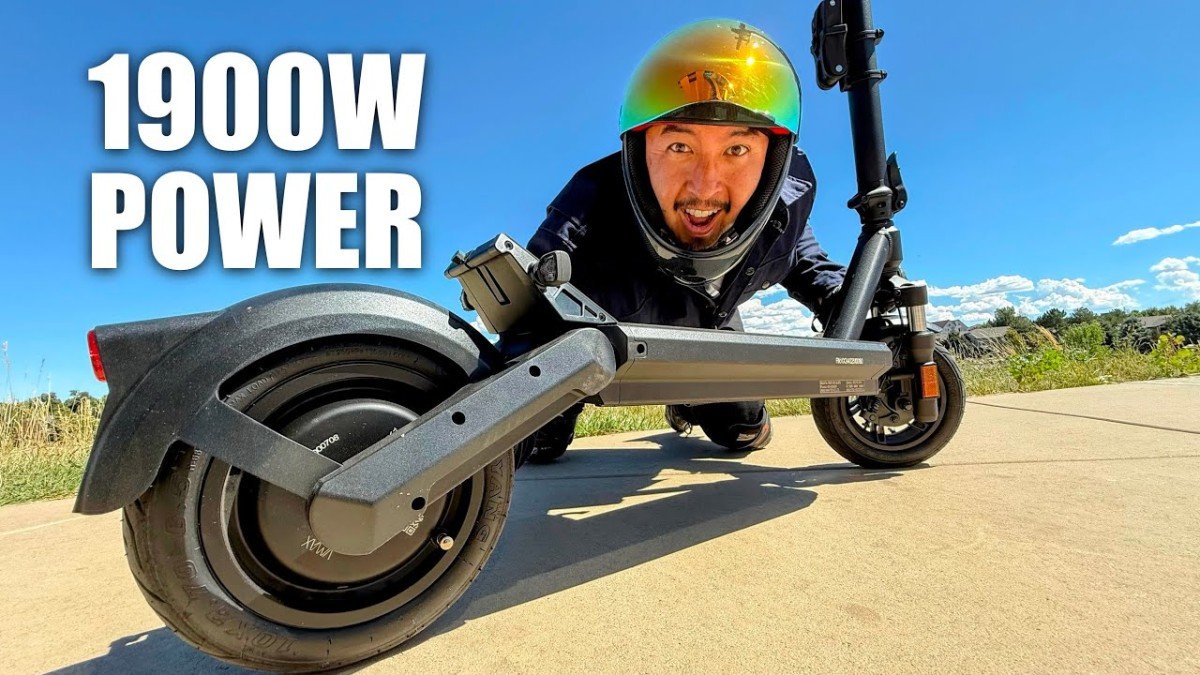 2025 VMAX VX2 Hub Electric Scooter