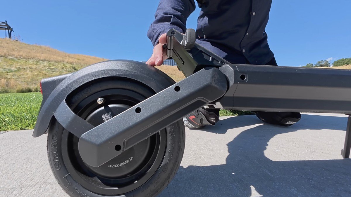 2025 VMAX VX2 Hub rear wheel.png