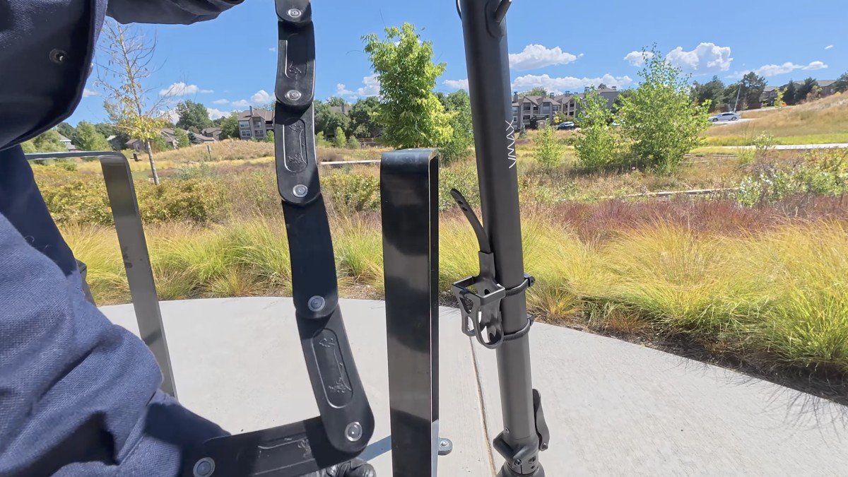 2025 VMAX VX2 Hub lock tool.png