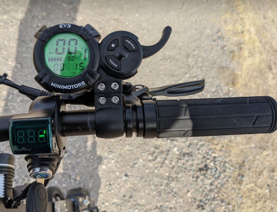 CURRUS-Panther-Minimotor-EY3-Display