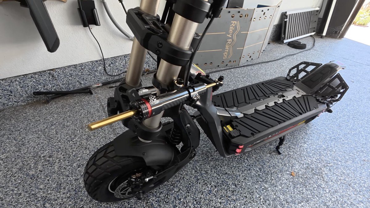 2025 Hooga Daytona steer damper.png