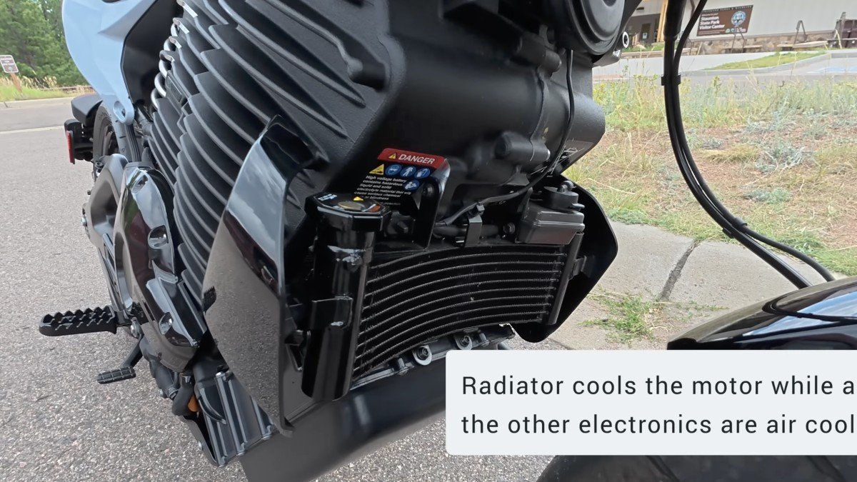 2025 LiveWire S2 Alpinista radiator.png