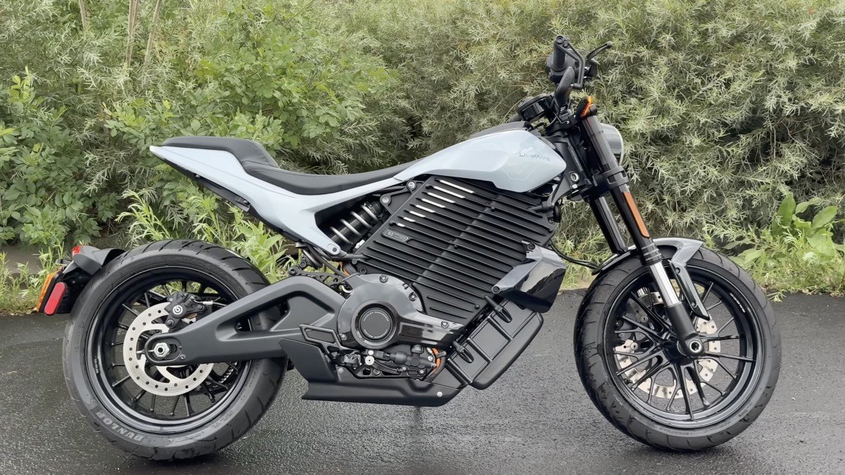 2025 LiveWire S2 Alpinista full profile.png