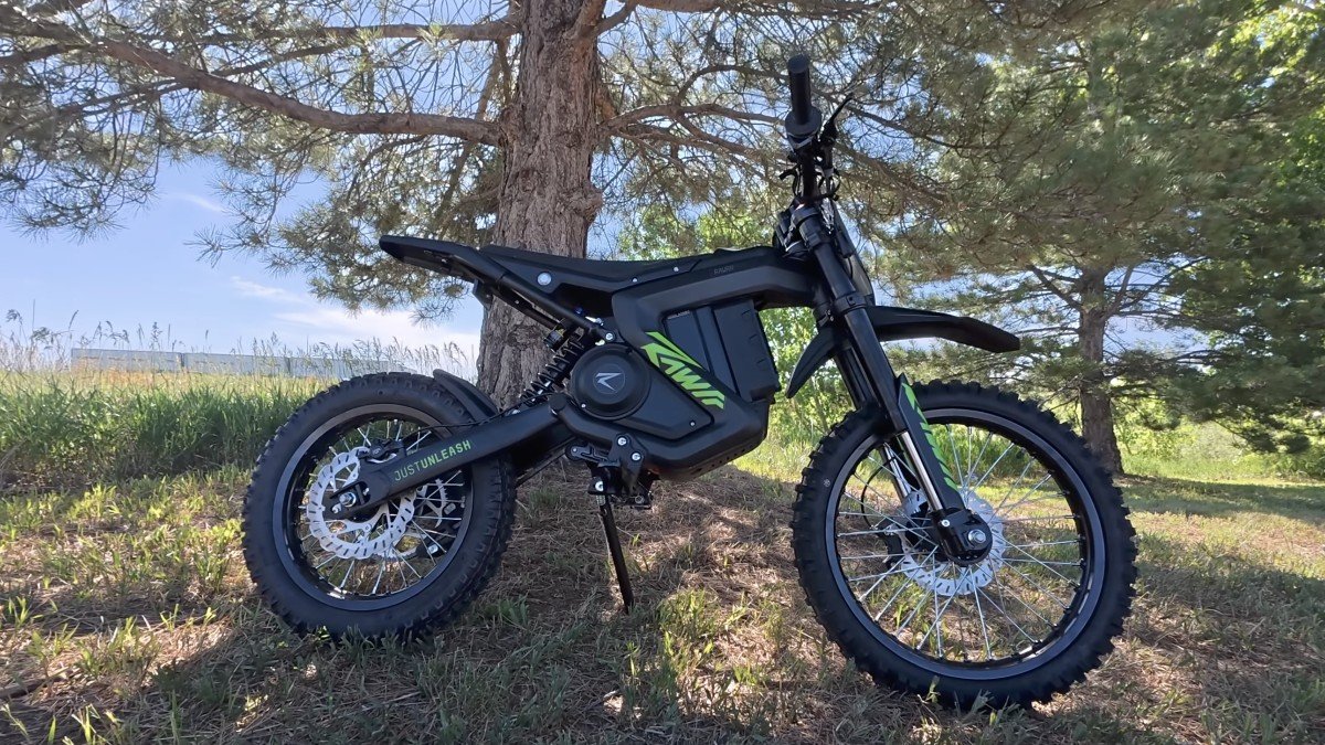 2025 Rawrr Mantis Mini R full profile.png