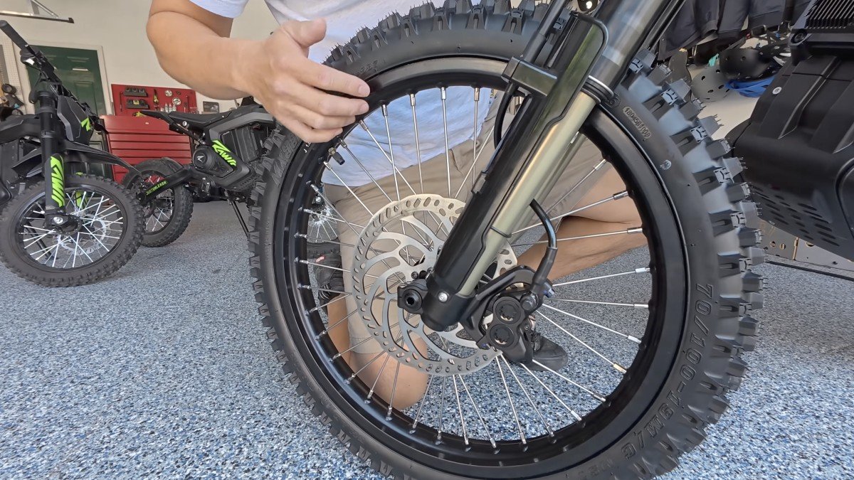 2025 Rawrr Mantis X Pro brake disc.png