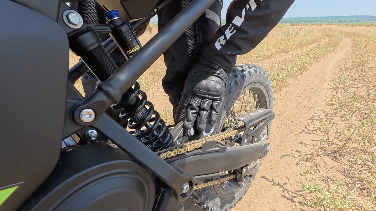2025 Rawrr Mantis X Pro rear linkage.png