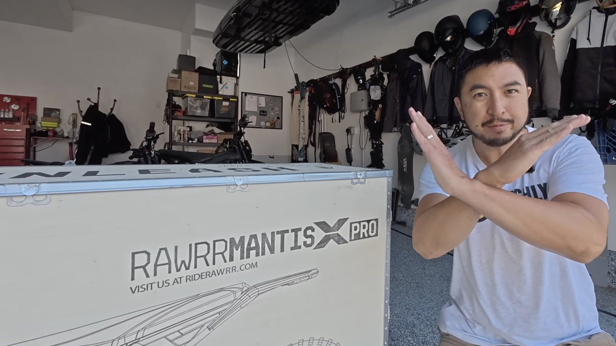 2025 Rawrr Mantis X Pro unboxing.png