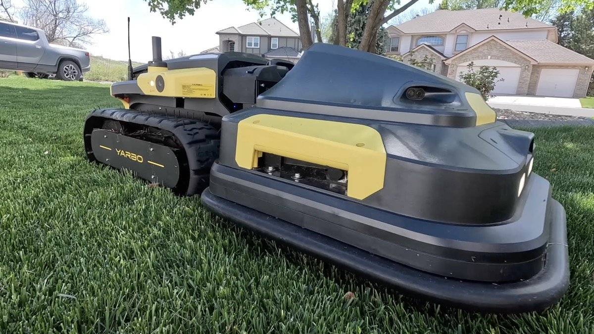 2024 Yarbo Lawn Mower detail.png