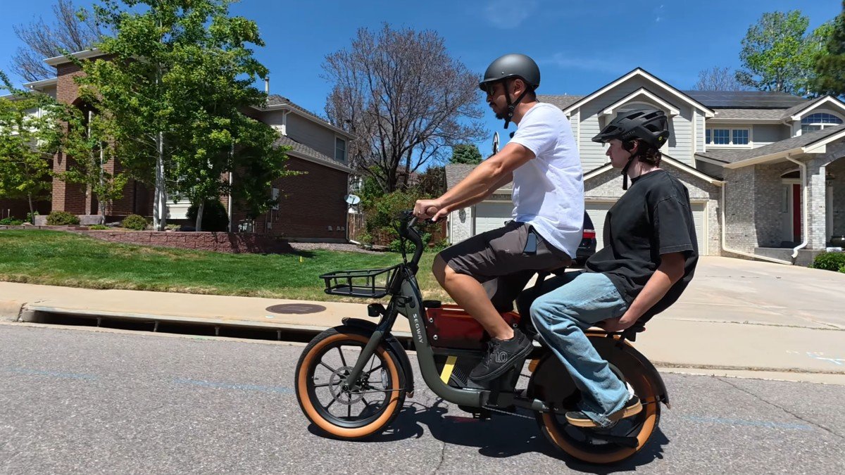 2026 Segway MUXI passenger.png