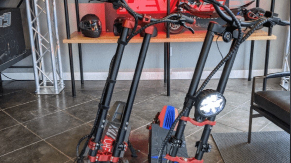 2023 VSETT 11+ Electric Scooter