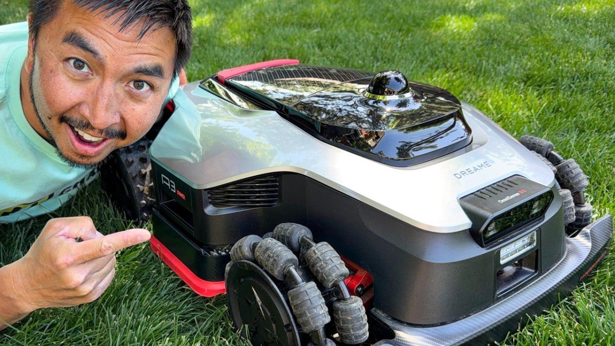 Dreame A3 AWD Pro Robotic Lawnmower