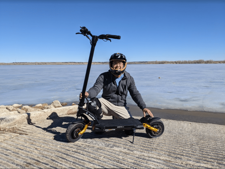 Jimmy-Chang-with-the-Kaabo-Mantis-Pro-SE