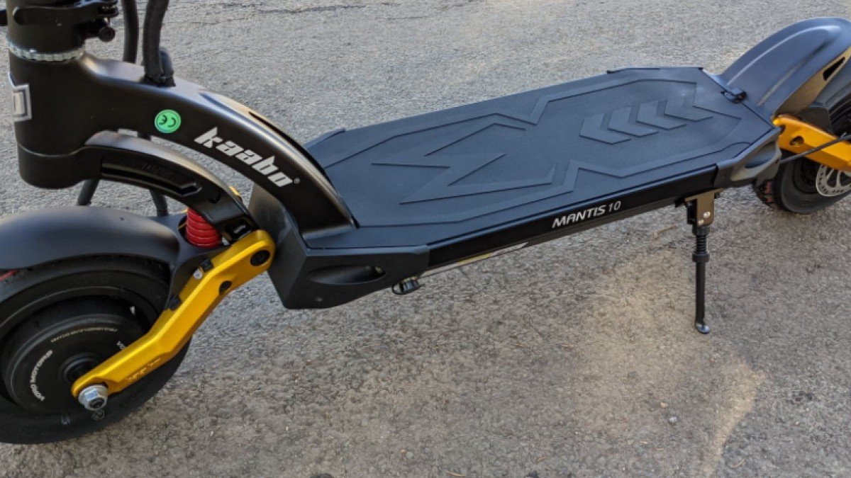 2023 Kaabo Mantis Pro SE Kaabo-Mantis-Pro-SE-Gold