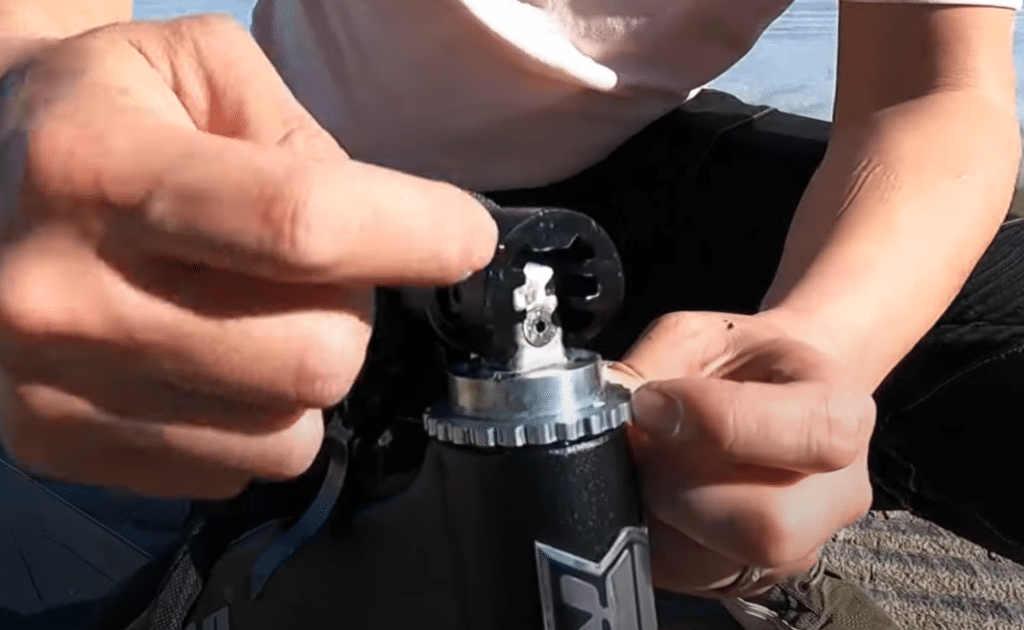 Kaabo-Mantis-Pro-SE-Stem-Adjustment-1024x630