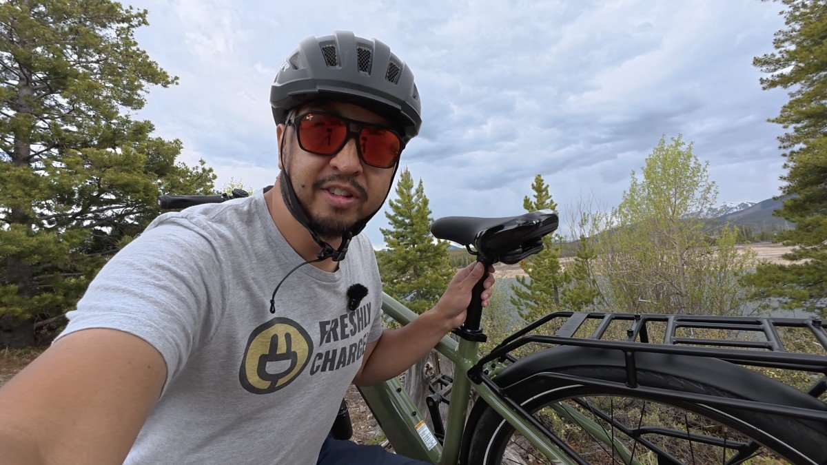 Lectric XPress 2 seatpost.png