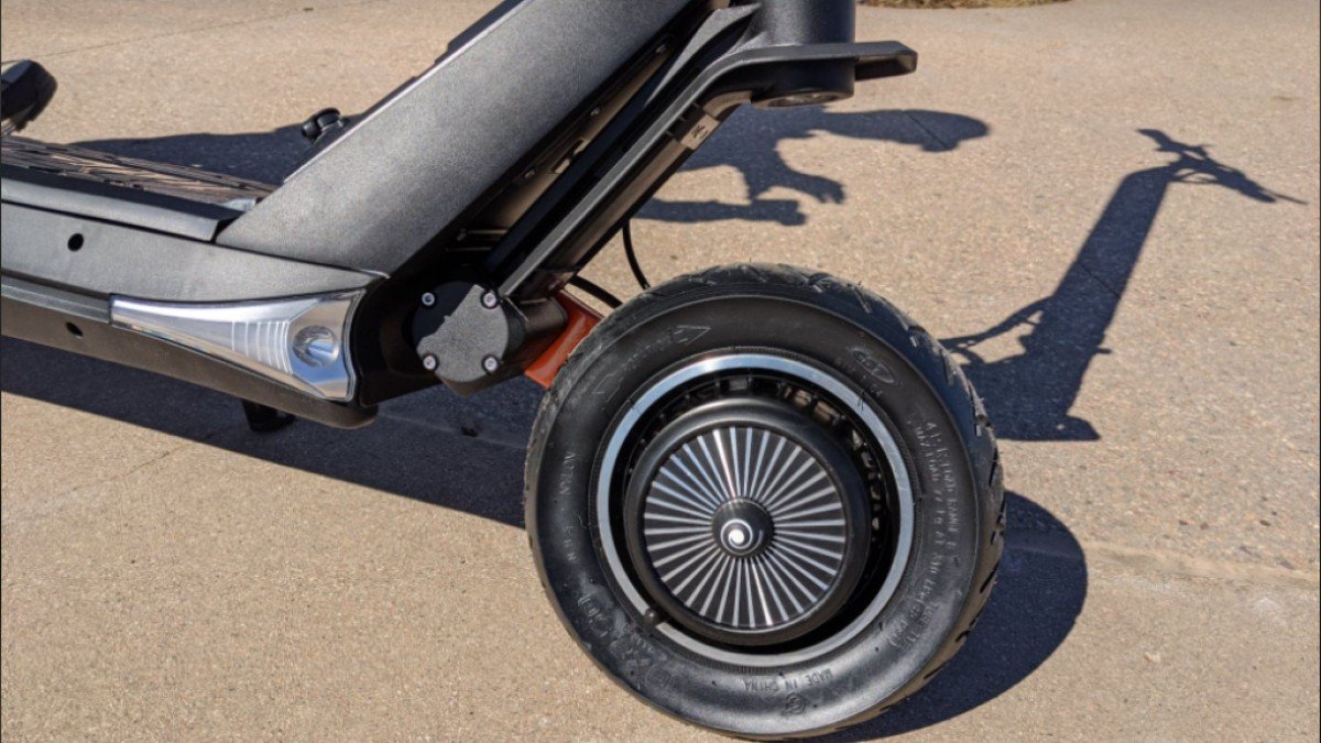 2019 Inokim OXO Inokim-OXO-Front-Tire-Stem-and-Suspension-1024x761