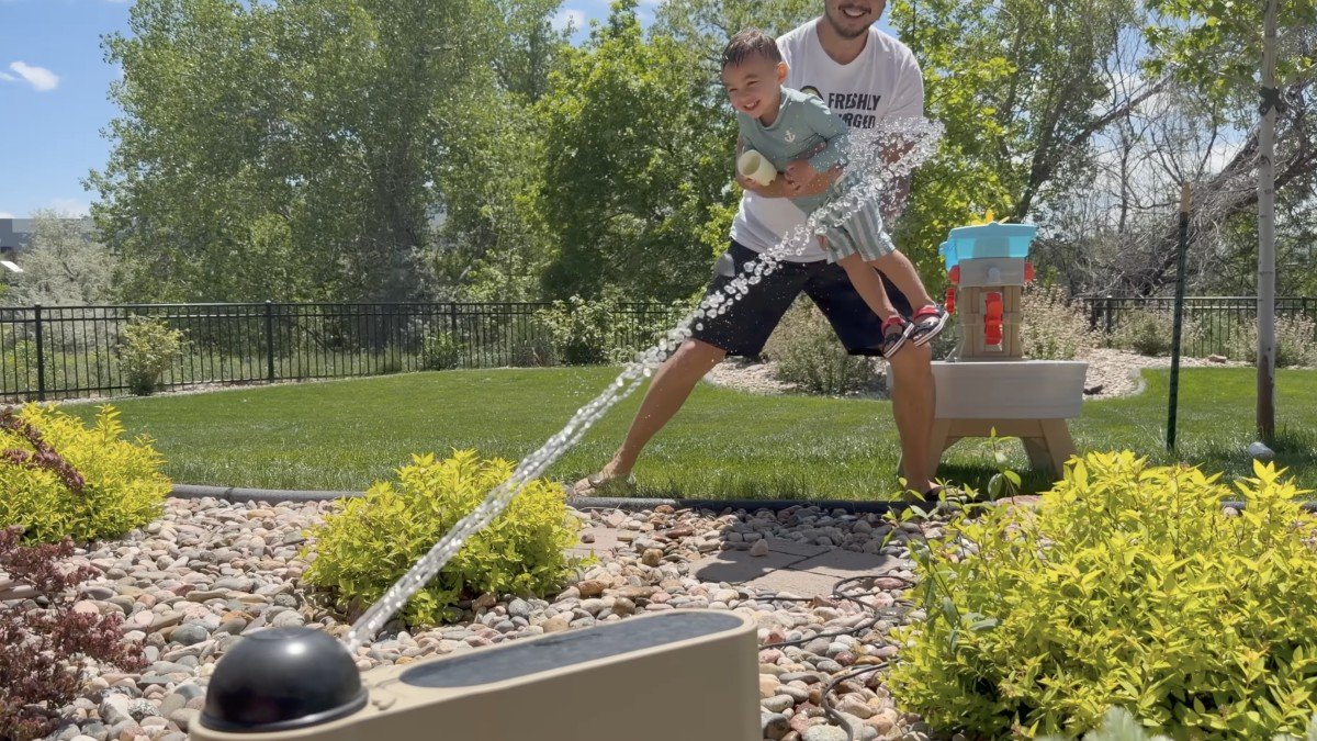 OtO Smart Sprinkler play mode.png