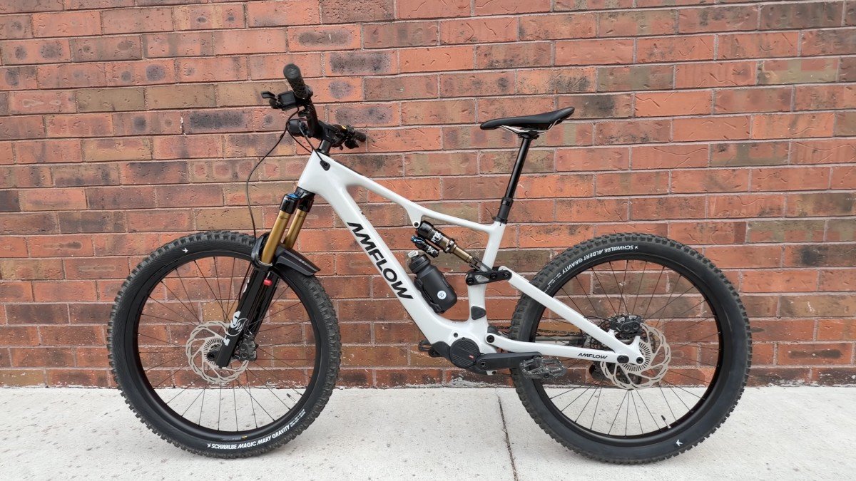 Amflow PX Carbon Pro full profile.png