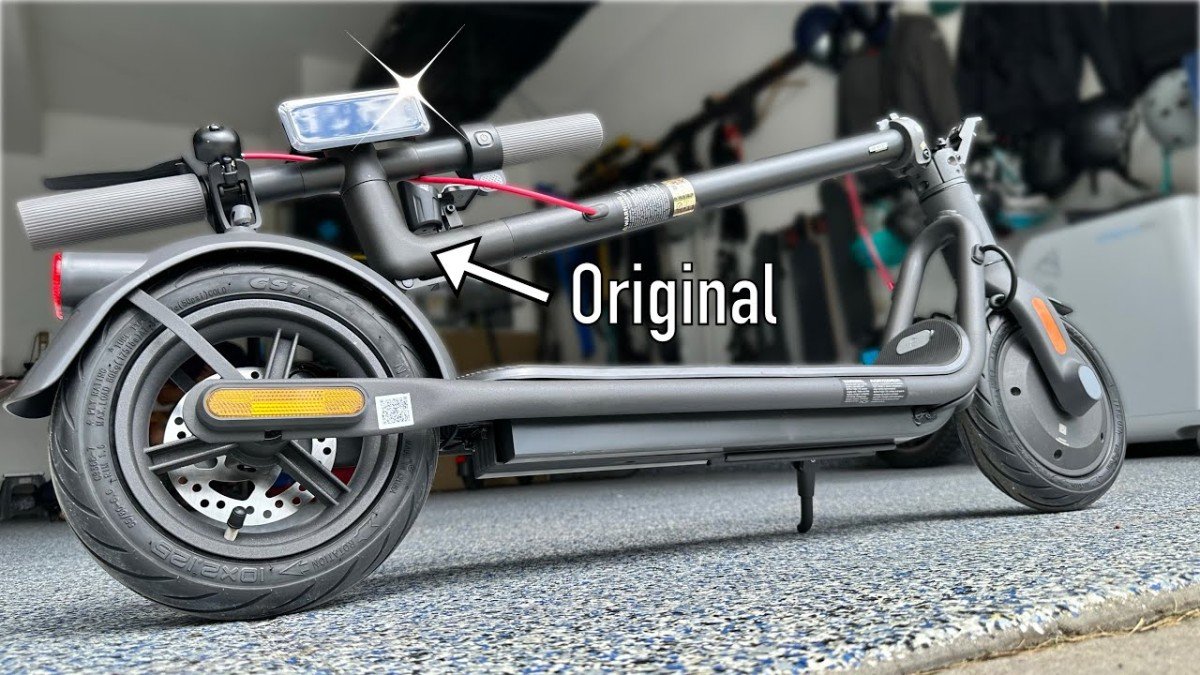 NAVEE V50 Electric Scooter