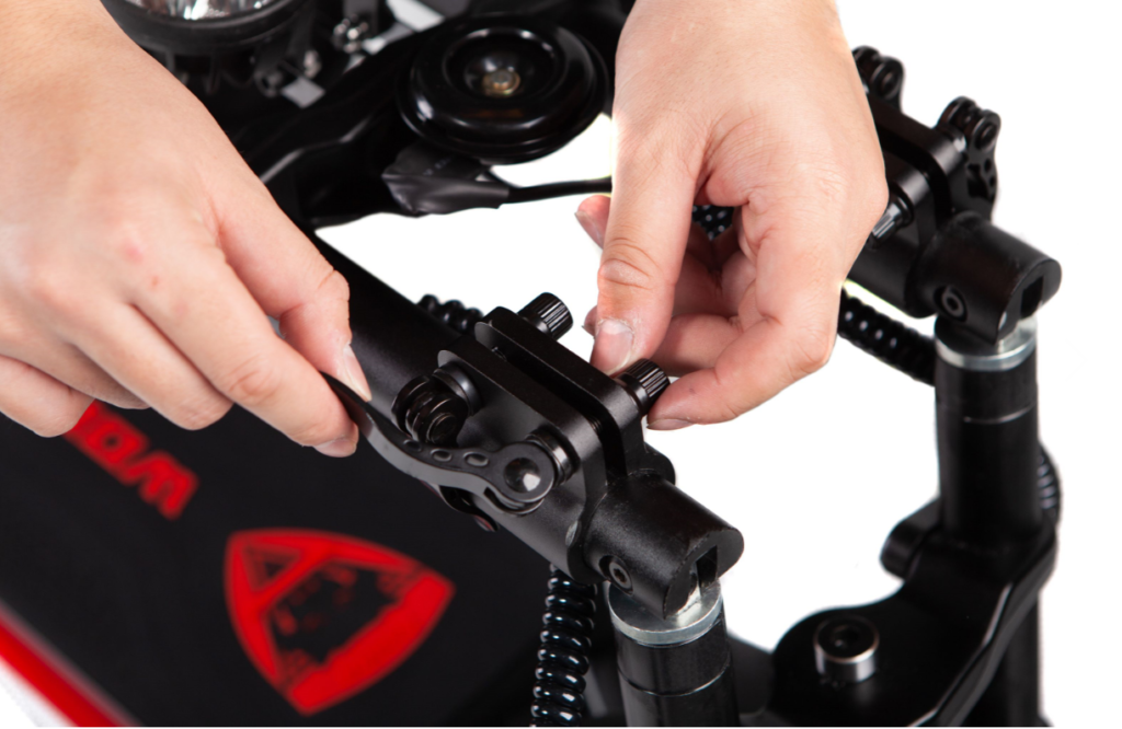 Wolf-Warrior-X-Folding-Mechanism-1024x666