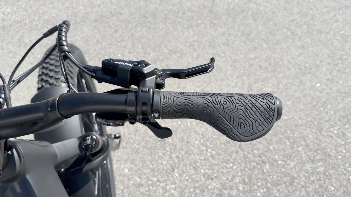 Monarc Marker handles.png Monarc Marker handles.png