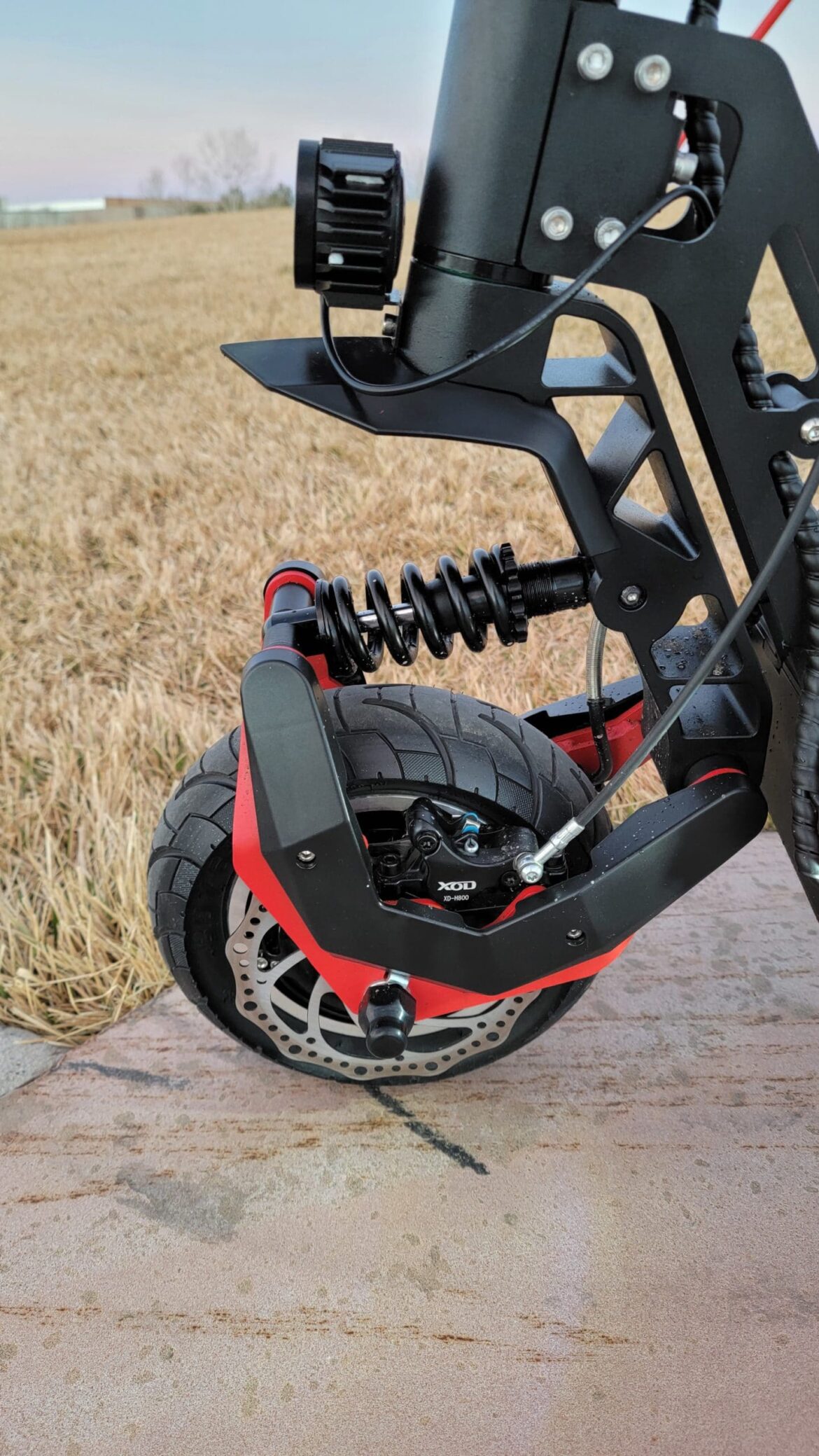 Eonmotors Blade X Pro Electric Scooter Review: High End Design and Components at an Affordable Price