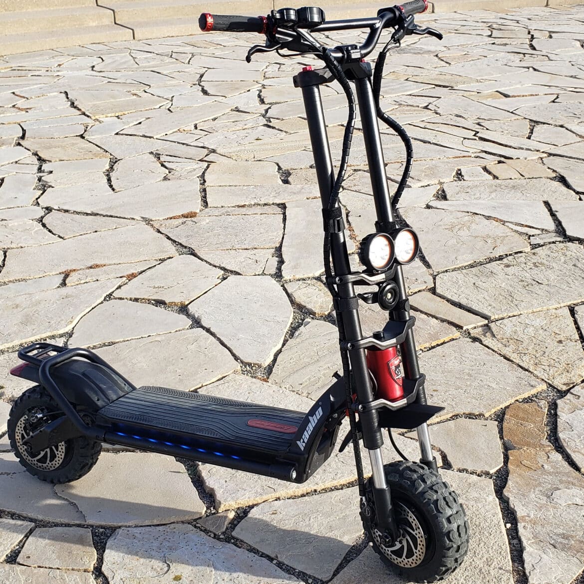 5 Reasons to get a High Performance E-Scooter: Kaabo Wolf Warrior 11