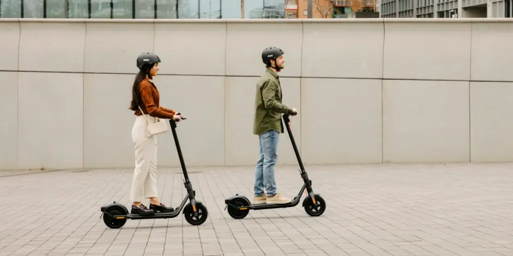 Segway F2 Pro Review: Everything You Need to Know 4 segway ninebot kickscooter f2 2 87618465 def9 46f6 9534 6b01f2a8c659