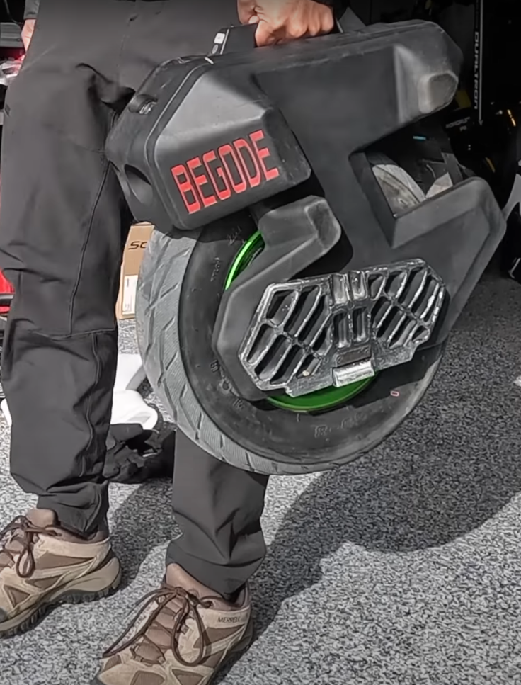 Begode Future: Budget-Friendly Beginner Electric Unicycle 7 Screenshot 2025 06 10 183802
