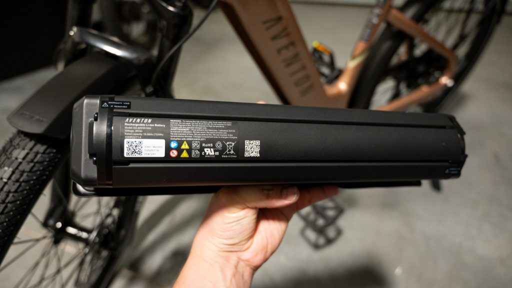 aventon level 3 battery