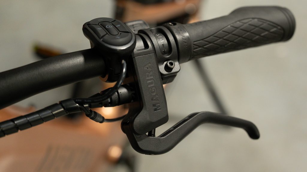 aventon level 3 magura brakes