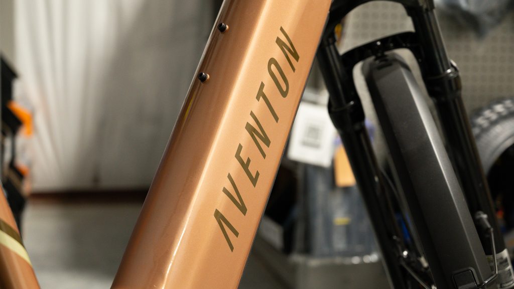 aventon level 3 step through